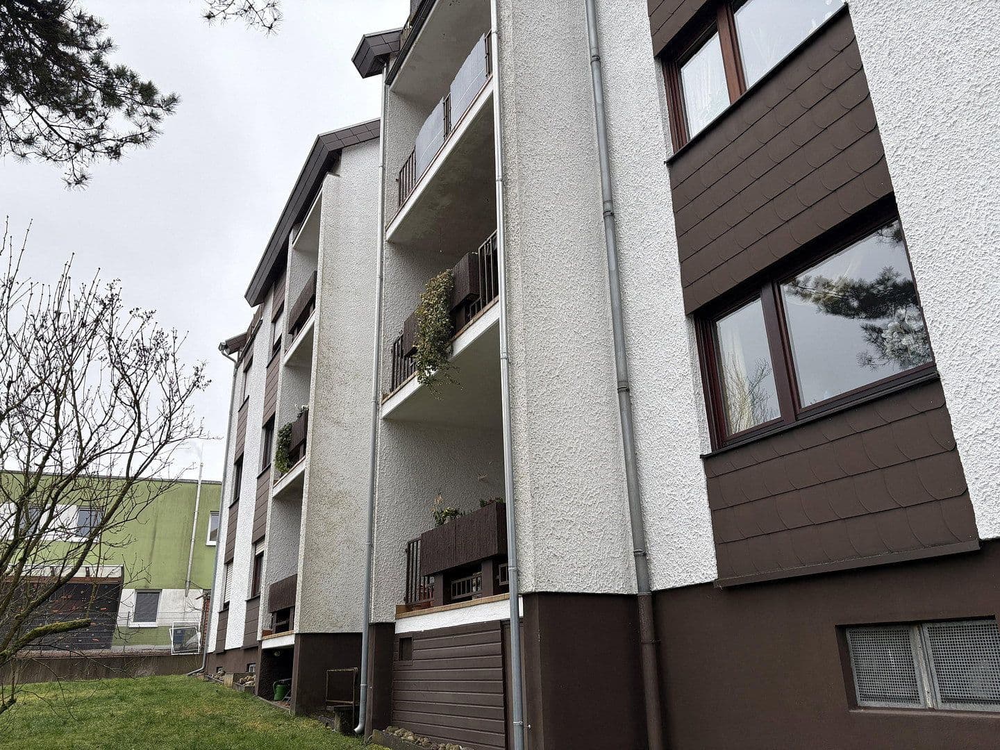 Prodej bytu 3+1 75 m², Jenneweg 129, Saarbrücken, Země Sársko Prodej bytu 3+1 75 m², Jenneweg 129, Saarbrücken, Země Sársko
