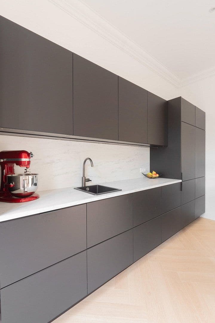 Prodej bytu 3+1 88 m², Saxoniastraße 1, Dresden, Sasko Prodej bytu 3+1 88 m², Saxoniastraße 1, Dresden, Sasko