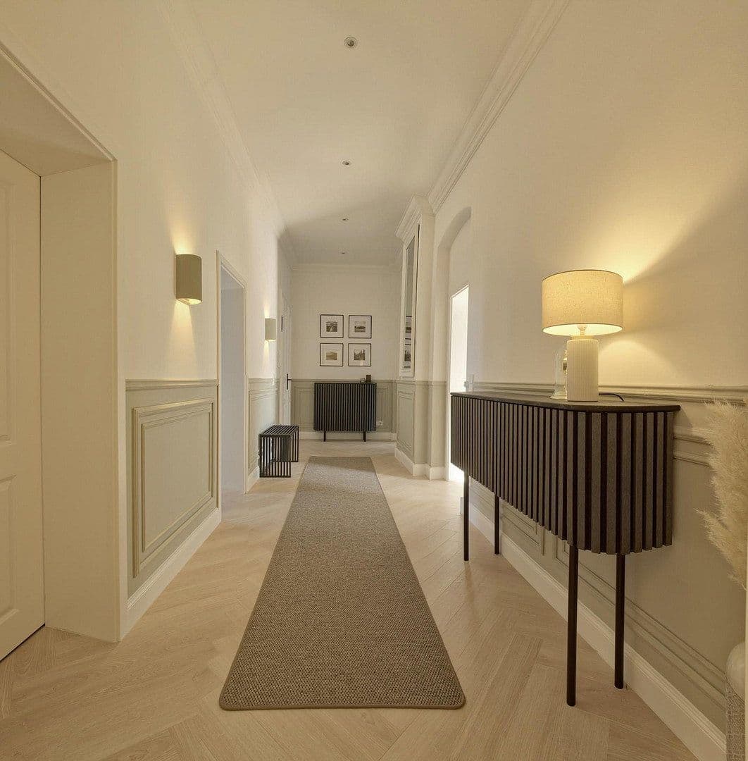 Prodej bytu 3+1 88 m², Saxoniastraße 1, Dresden, Sasko Prodej bytu 3+1 88 m², Saxoniastraße 1, Dresden, Sasko