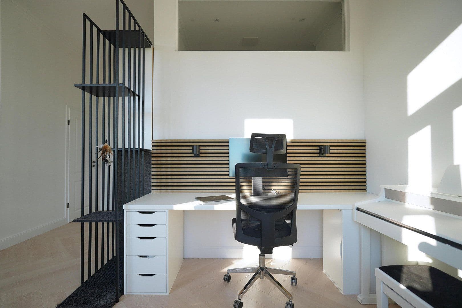 Prodej bytu 3+1 88 m², Saxoniastraße 1, Dresden, Sasko Prodej bytu 3+1 88 m², Saxoniastraße 1, Dresden, Sasko