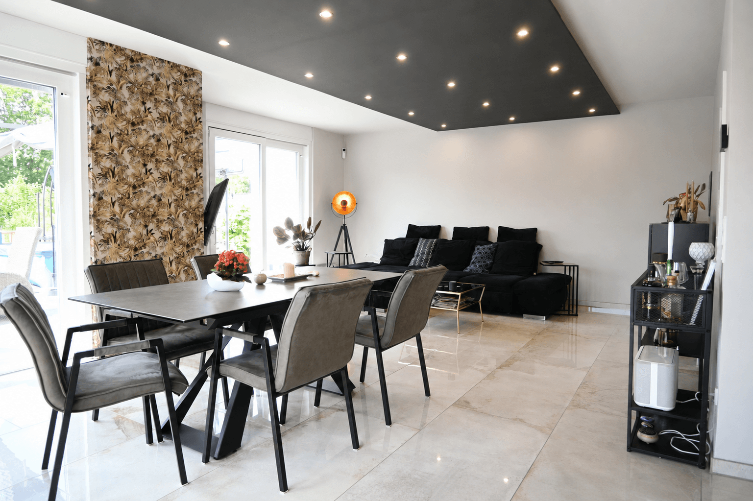 Prodej domu 139 m², pozemek 401 m², Grevenbroich, Severní Porýní-Vestfálsko Prodej domu 139 m², pozemek 401 m², Grevenbroich, Severní Porýní-Vestfálsko