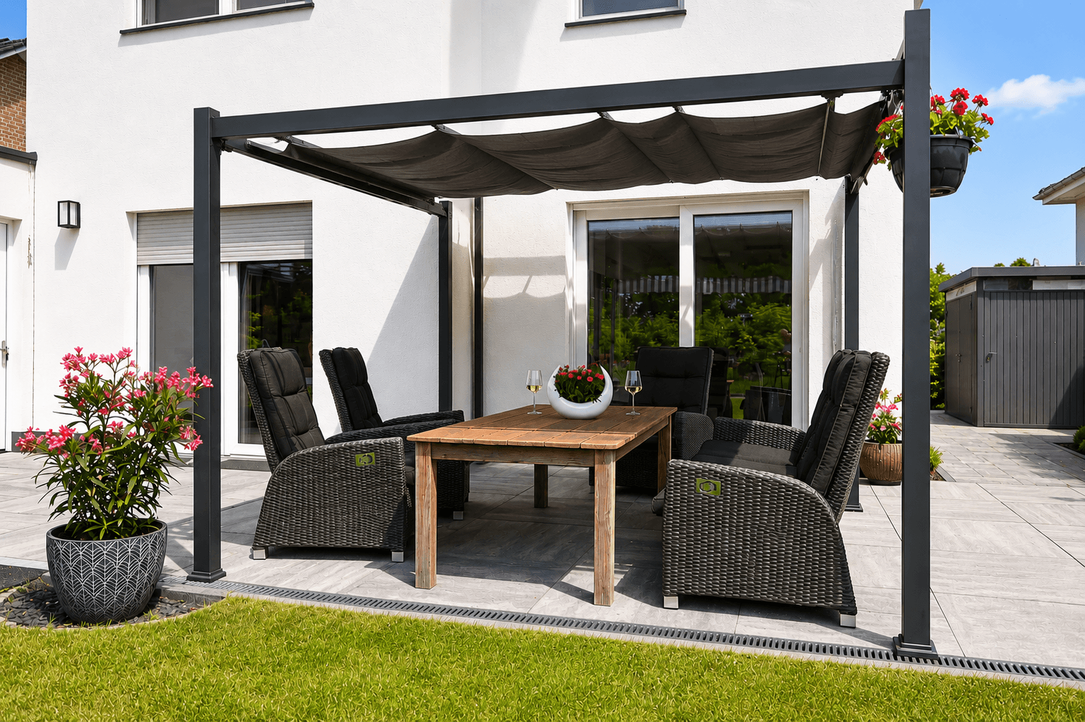 Prodej domu 139 m², pozemek 401 m², Grevenbroich, Severní Porýní-Vestfálsko Prodej domu 139 m², pozemek 401 m², Grevenbroich, Severní Porýní-Vestfálsko