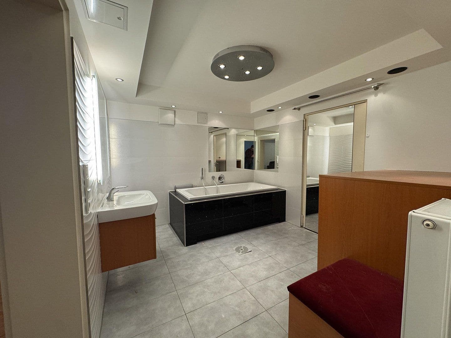 Prodej domu 127 m², pozemek 250 m², Berliner Straße 1b, Pulheim, Severní Porýní-Vestfálsko Prodej domu 127 m², pozemek 250 m², Berliner Straße 1b, Pulheim, Severní Porýní-Vestfálsko
