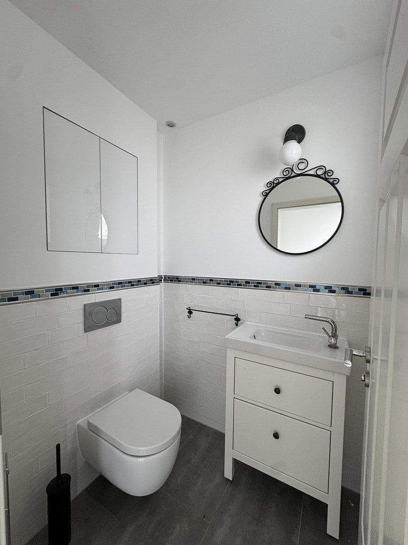 Prodej domu 127 m², pozemek 250 m², Berliner Straße 1b, Pulheim, Severní Porýní-Vestfálsko Prodej domu 127 m², pozemek 250 m², Berliner Straße 1b, Pulheim, Severní Porýní-Vestfálsko