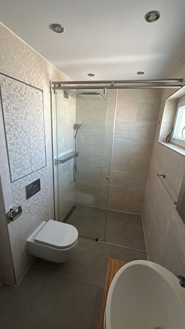 Prodej domu 127 m², pozemek 250 m², Berliner Straße 1b, Pulheim, Severní Porýní-Vestfálsko Prodej domu 127 m², pozemek 250 m², Berliner Straße 1b, Pulheim, Severní Porýní-Vestfálsko