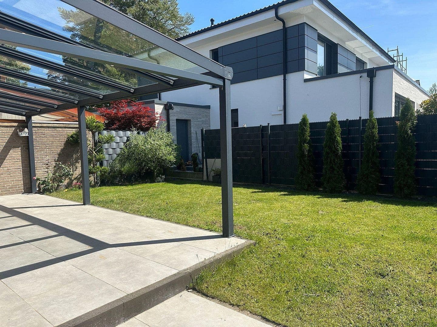 Prodej domu 127 m², pozemek 250 m², Berliner Straße 1b, Pulheim, Severní Porýní-Vestfálsko Prodej domu 127 m², pozemek 250 m², Berliner Straße 1b, Pulheim, Severní Porýní-Vestfálsko