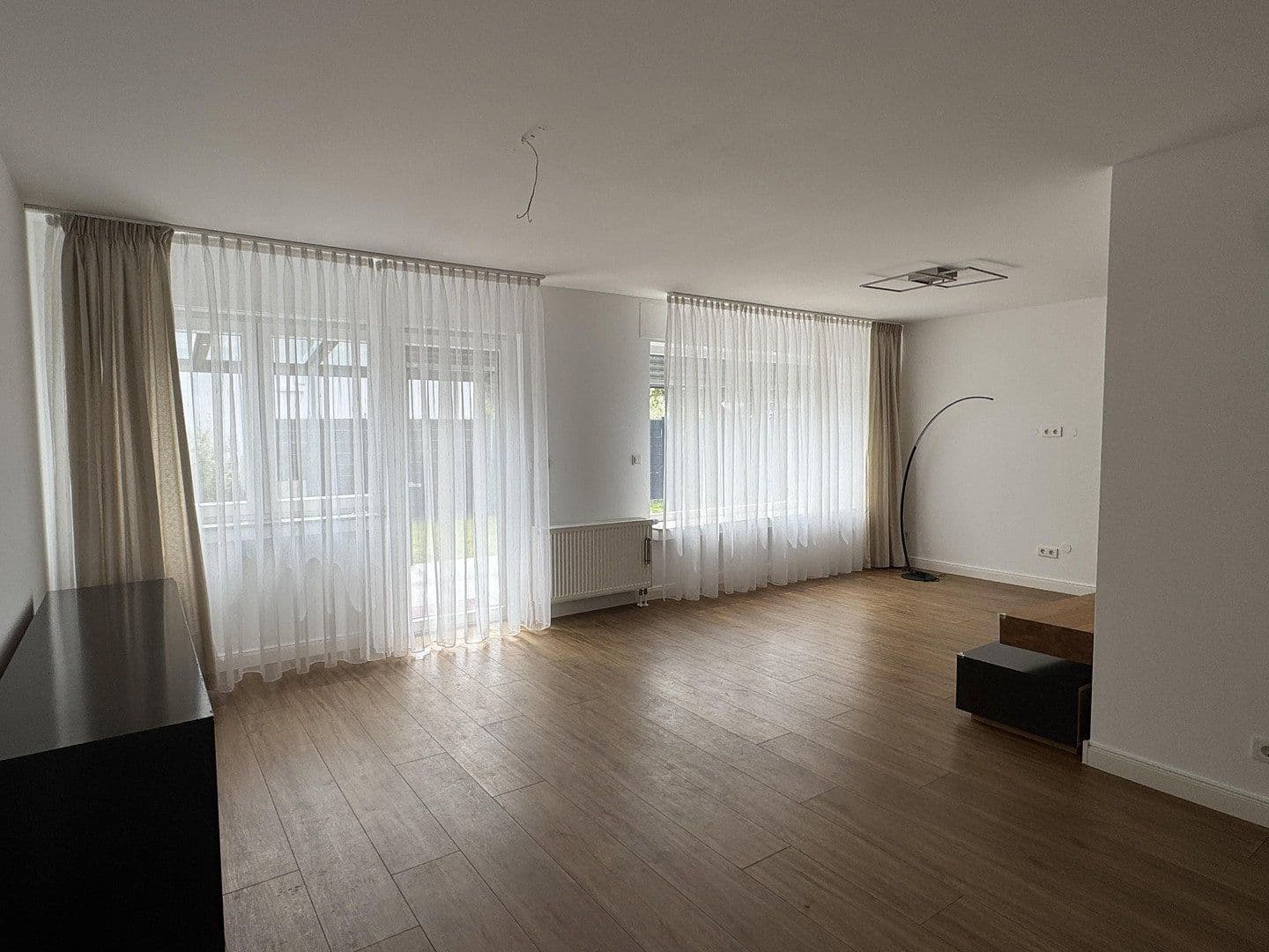 Prodej domu 127 m², pozemek 250 m², Berliner Straße 1b, Pulheim, Severní Porýní-Vestfálsko Prodej domu 127 m², pozemek 250 m², Berliner Straße 1b, Pulheim, Severní Porýní-Vestfálsko