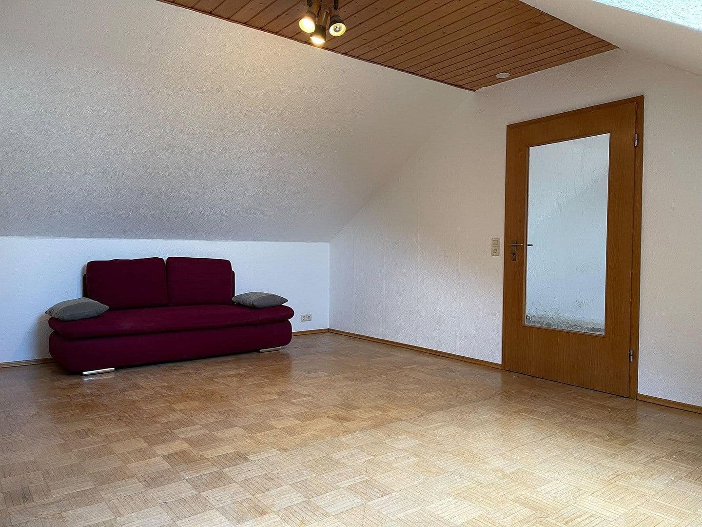 Pronájem bytu 2+1 52 m², Meersburg, Bádensko-Württembersko Pronájem bytu 2+1 52 m², Meersburg, Bádensko-Württembersko