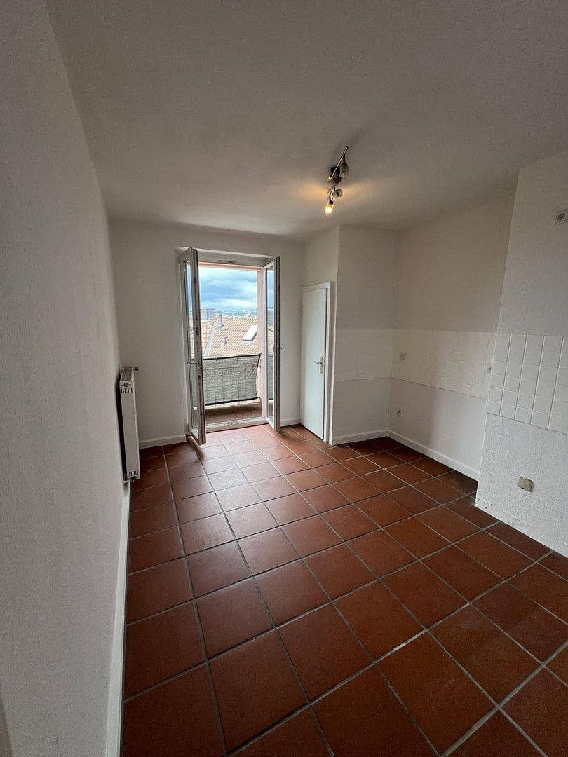 Pronájem bytu 3+1 71 m², Wuppertal, Severní Porýní-Vestfálsko Pronájem bytu 3+1 71 m², Wuppertal, Severní Porýní-Vestfálsko