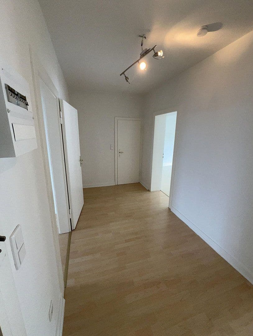 Pronájem bytu 3+1 71 m², Wuppertal, Severní Porýní-Vestfálsko Pronájem bytu 3+1 71 m², Wuppertal, Severní Porýní-Vestfálsko
