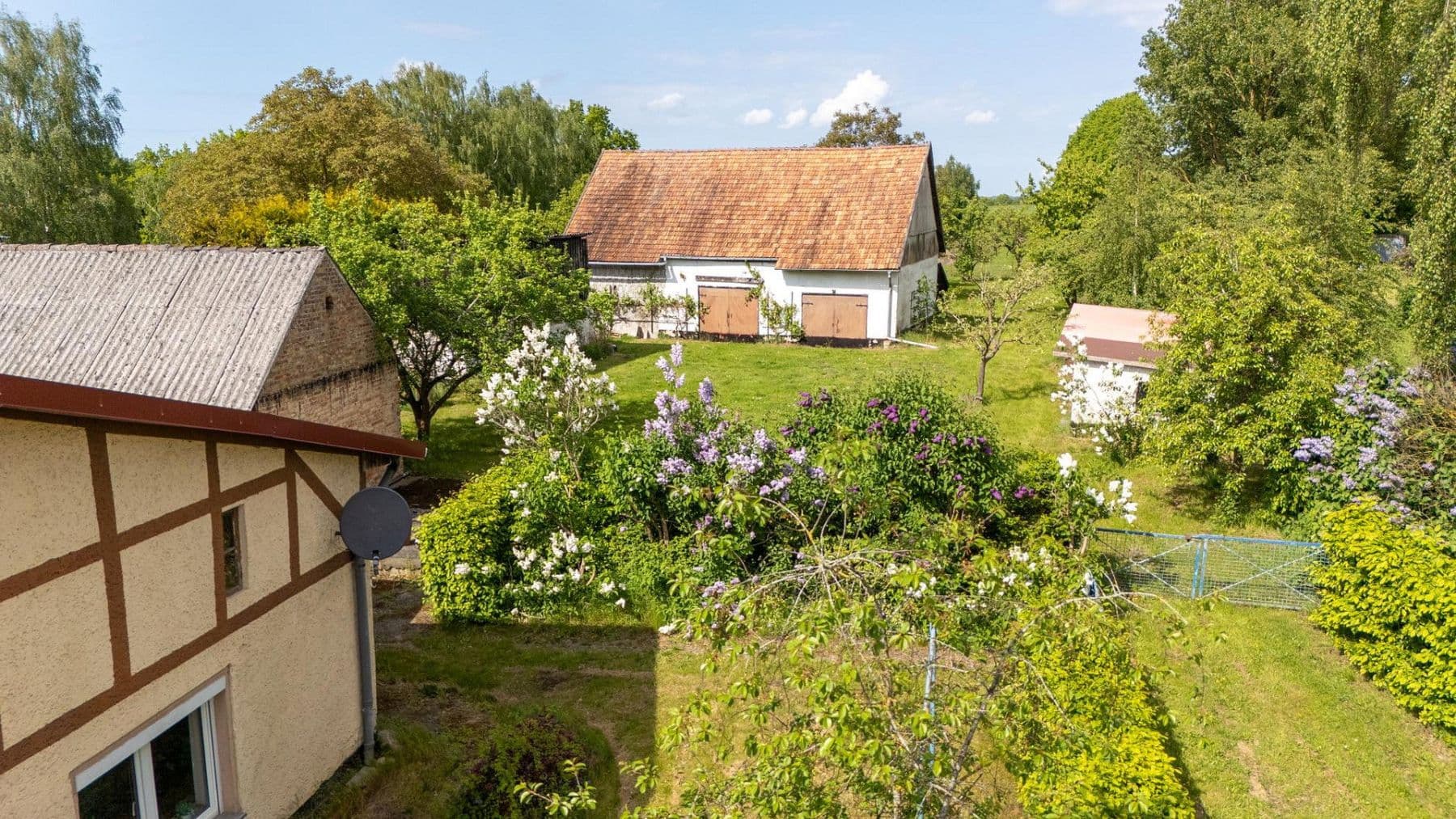 Prodej domu 110 m², pozemek 3.249 m², Thelkow, Mecklenburg-Vorpommern Prodej domu 110 m², pozemek 3.249 m², Thelkow, Mecklenburg-Vorpommern