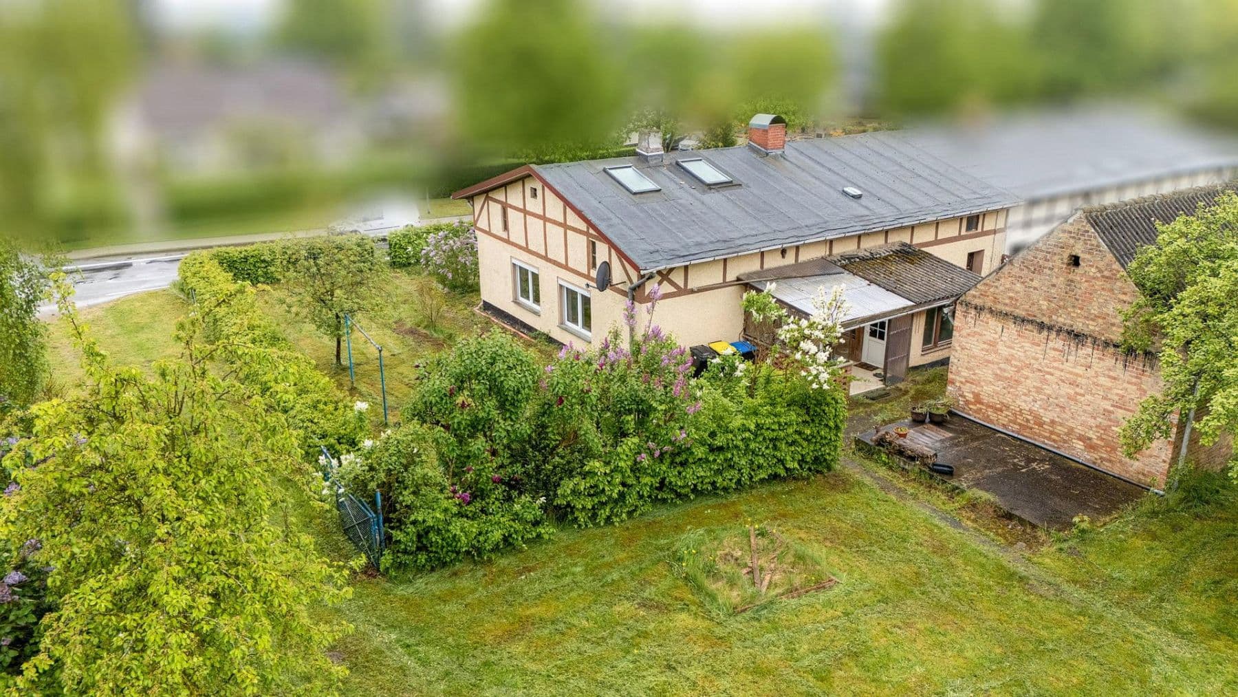 Prodej domu 110 m², pozemek 3.249 m², Thelkow, Mecklenburg-Vorpommern Prodej domu 110 m², pozemek 3.249 m², Thelkow, Mecklenburg-Vorpommern
