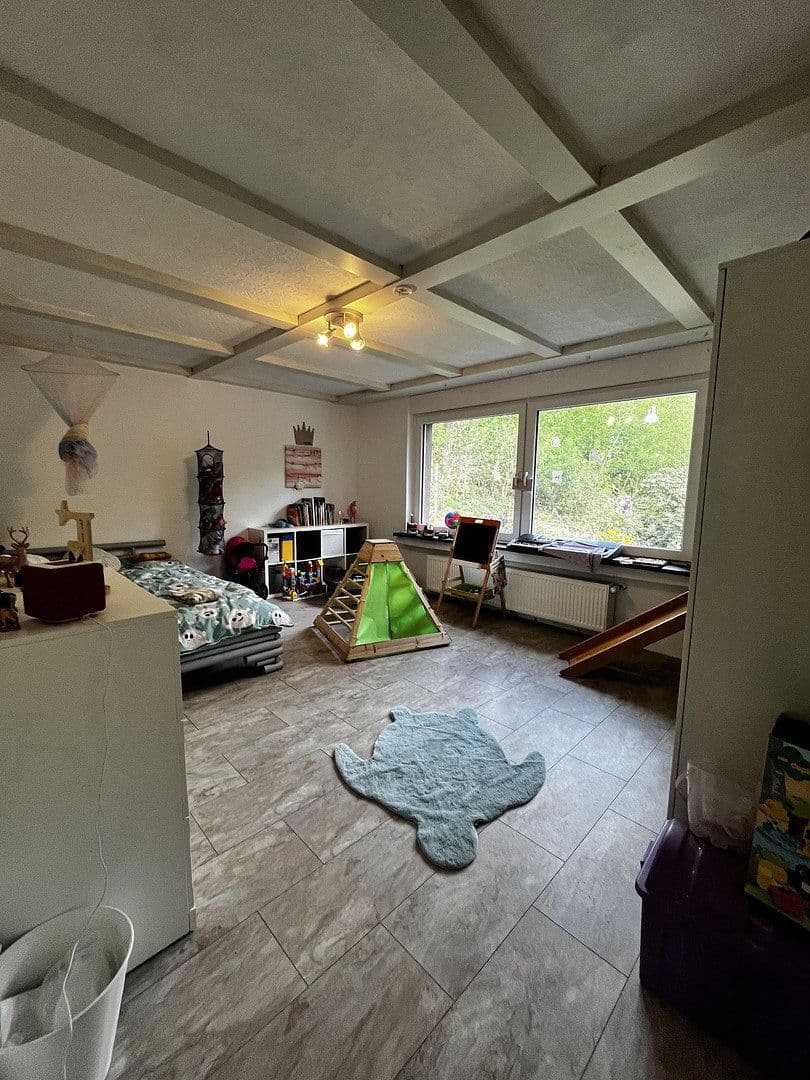 Prodej domu 140 m², pozemek 1.000 m², Warstein, Severní Porýní-Vestfálsko Prodej domu 140 m², pozemek 1.000 m², Warstein, Severní Porýní-Vestfálsko