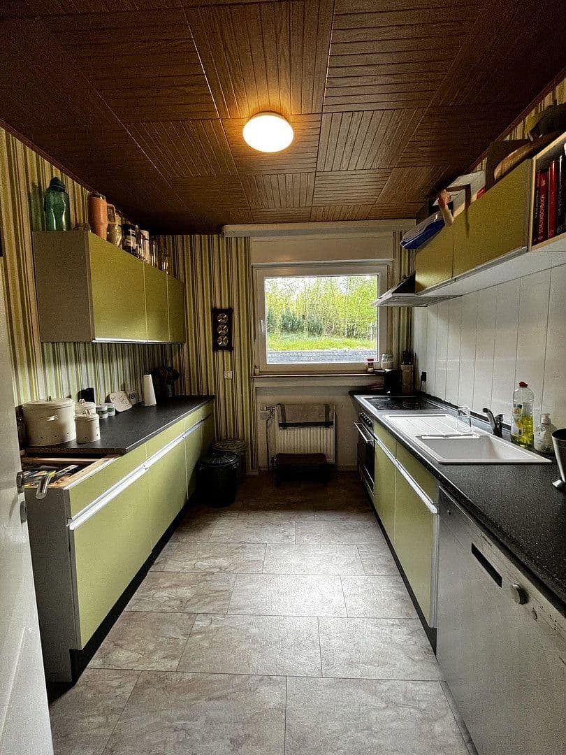 Prodej domu 140 m², pozemek 1.000 m², Warstein, Severní Porýní-Vestfálsko Prodej domu 140 m², pozemek 1.000 m², Warstein, Severní Porýní-Vestfálsko