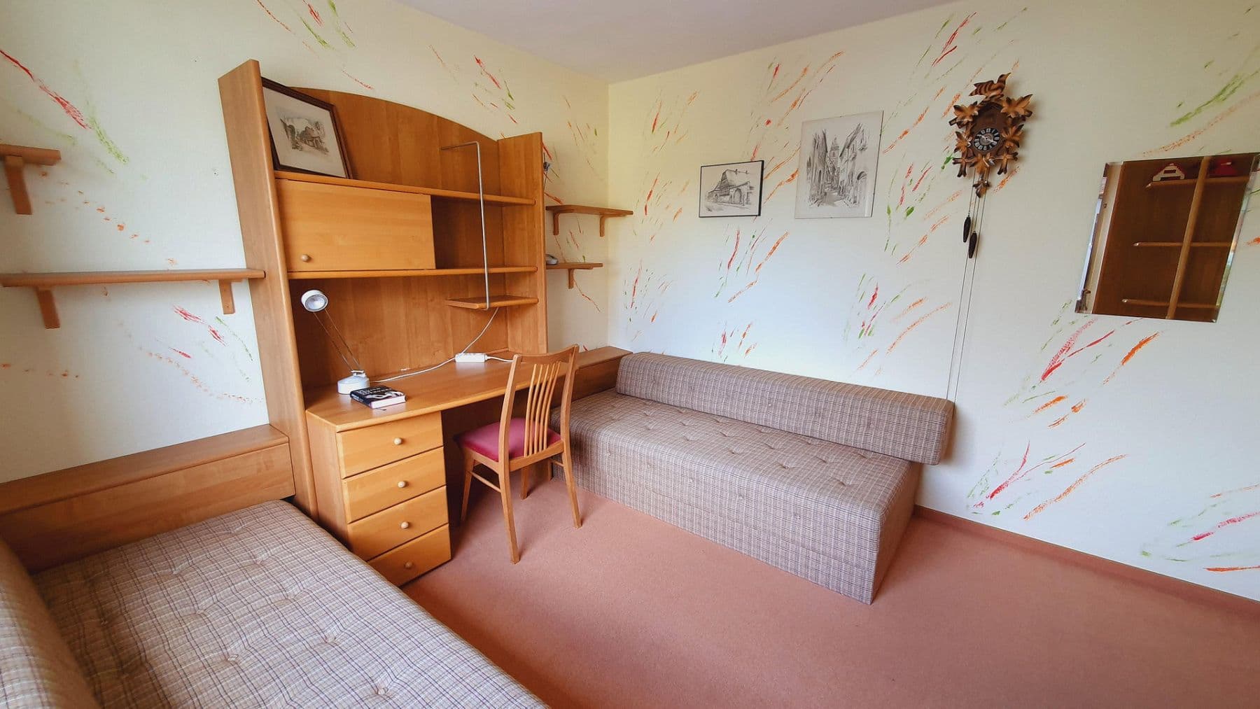 Prodej domu 160 m², pozemek 656 m², Haßloch, Porýní-Falc Prodej domu 160 m², pozemek 656 m², Haßloch, Porýní-Falc