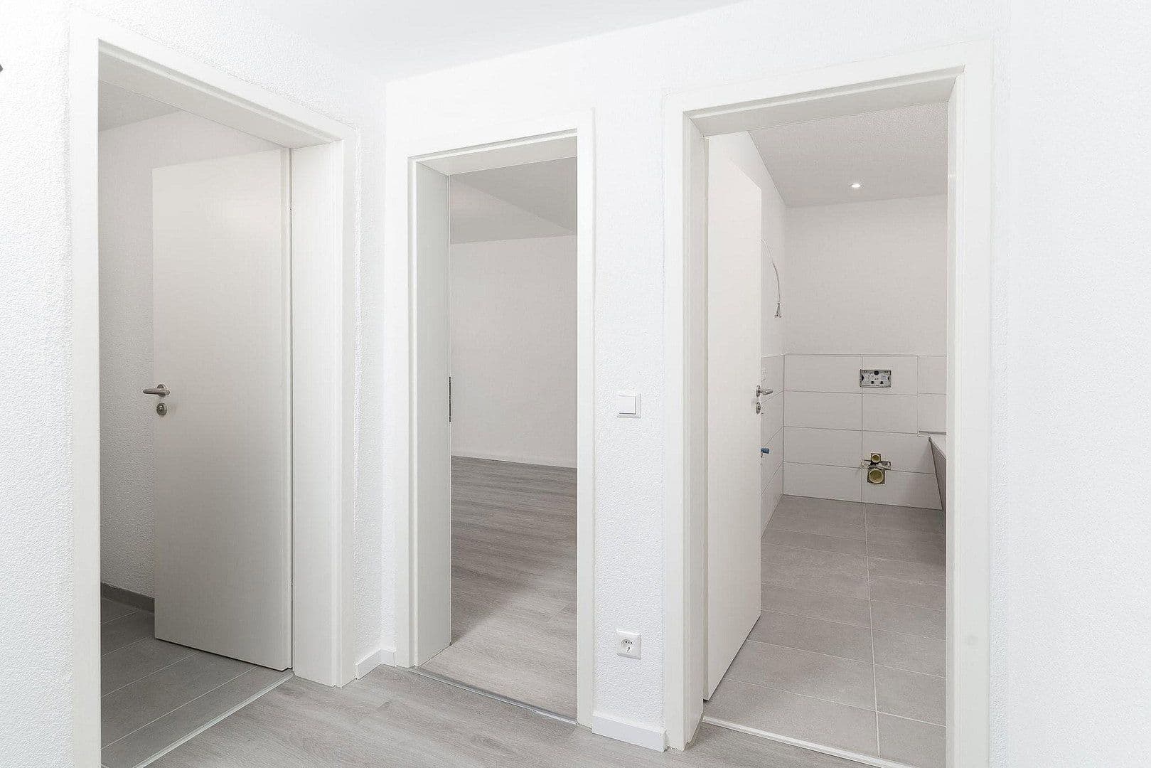 Prodej bytu 6+kk 172 m², Pforzheimer Str. 31/1, Vaihingen an der Enz, Bádensko-Württembersko Prodej bytu 6+kk 172 m², Pforzheimer Str. 31/1, Vaihingen an der Enz, Bádensko-Württembersko