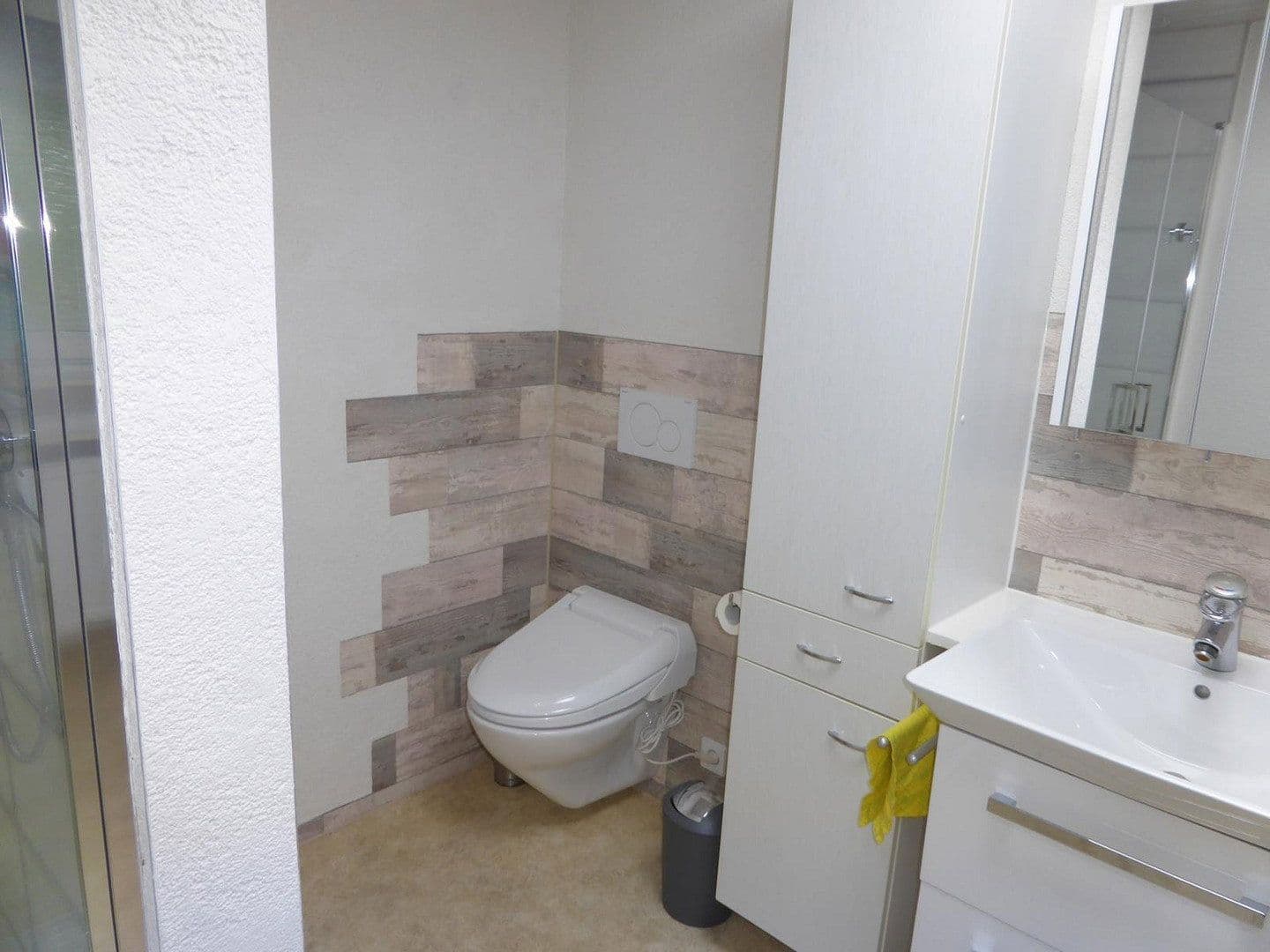 Prodej domu 229 m², pozemek 645 m², Burladingen, Bádensko-Württembersko Prodej domu 229 m², pozemek 645 m², Burladingen, Bádensko-Württembersko