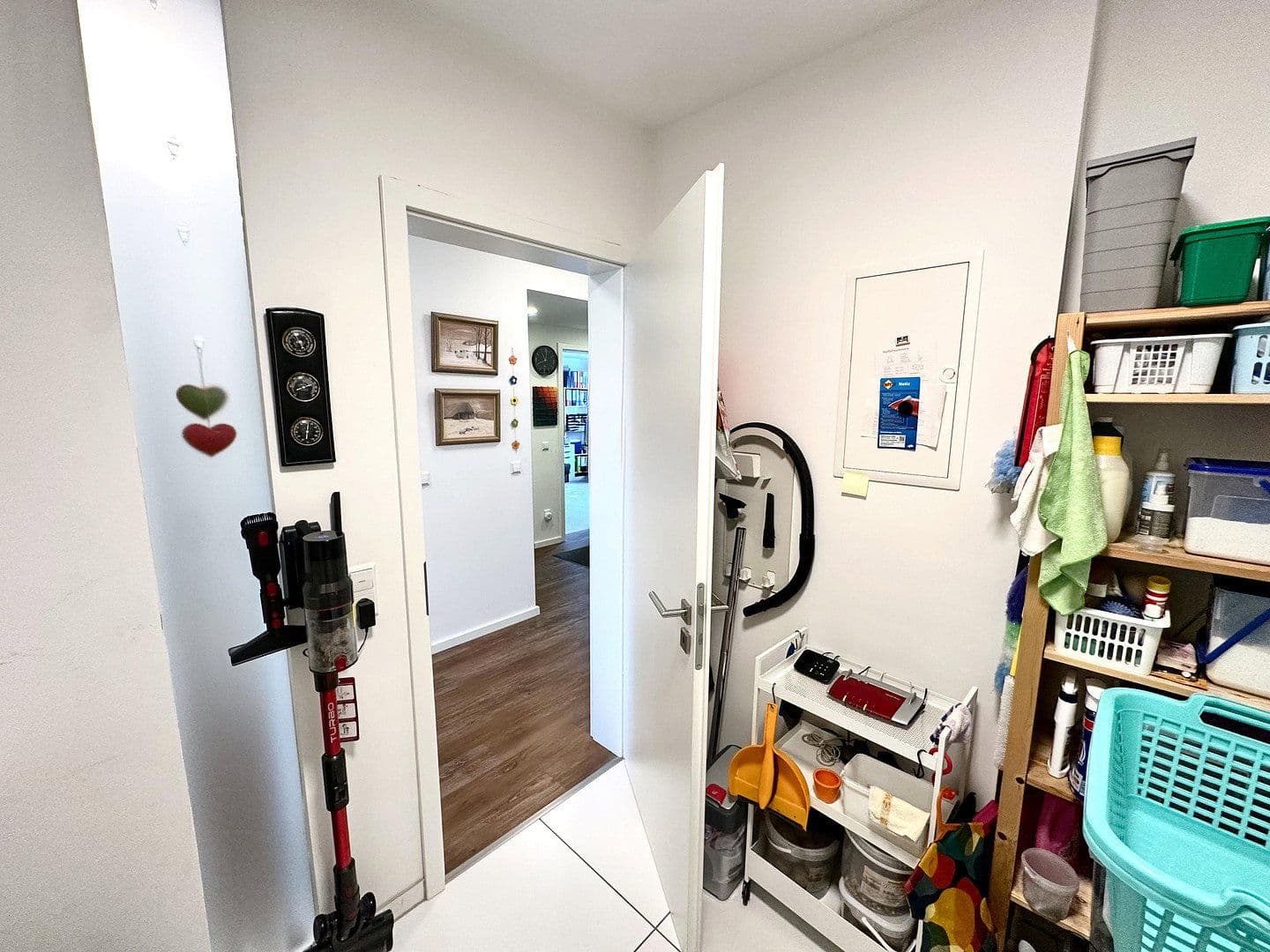 Pronájem bytu 3+1 105 m², Lise-Meitner-Straße 7, Hildesheim, Dolní Sasko Pronájem bytu 3+1 105 m², Lise-Meitner-Straße 7, Hildesheim, Dolní Sasko