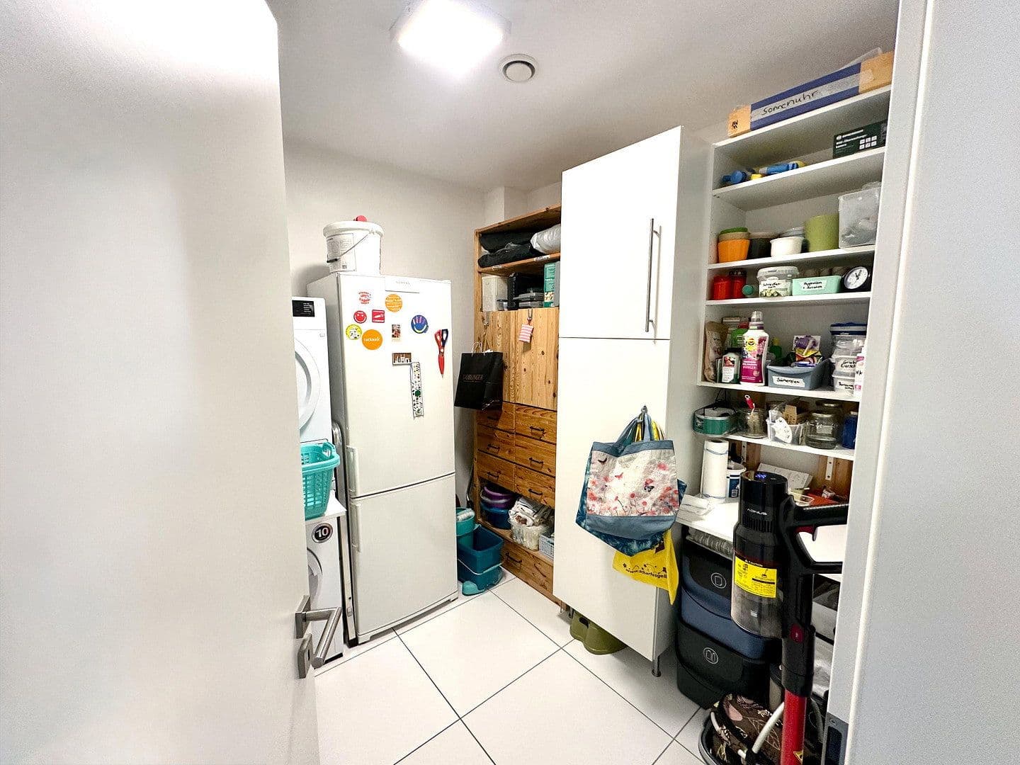 Pronájem bytu 3+1 105 m², Lise-Meitner-Straße 7, Hildesheim, Dolní Sasko Pronájem bytu 3+1 105 m², Lise-Meitner-Straße 7, Hildesheim, Dolní Sasko