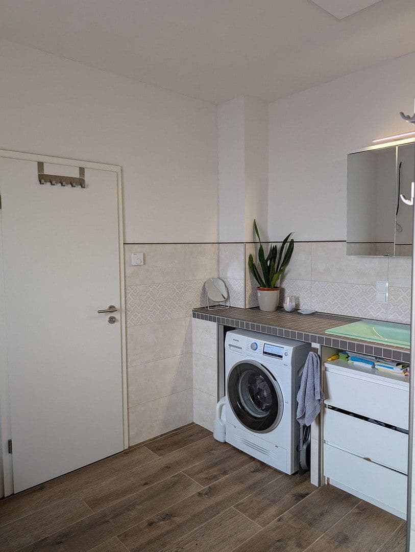 Pronájem domu 97 m², pozemek 492 m², Berlin, Berlín Pronájem domu 97 m², pozemek 492 m², Berlin, Berlín