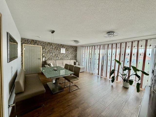Prodej bytu 4+1 116 m², Offenburg, Bádensko-Württembersko Prodej bytu 4+1 116 m², Offenburg, Bádensko-Württembersko