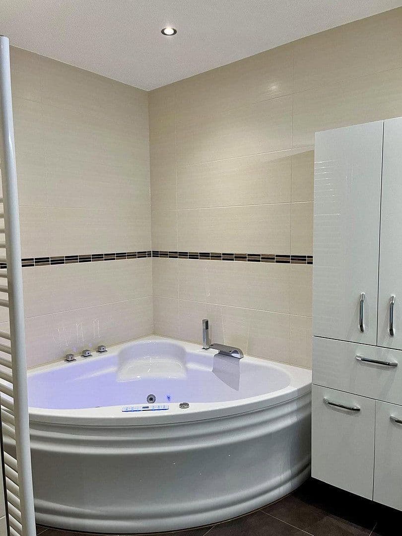 Prodej bytu 4+1 116 m², Offenburg, Bádensko-Württembersko Prodej bytu 4+1 116 m², Offenburg, Bádensko-Württembersko
