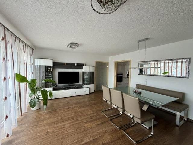 Prodej bytu 4+1 116 m², Offenburg, Bádensko-Württembersko Prodej bytu 4+1 116 m², Offenburg, Bádensko-Württembersko