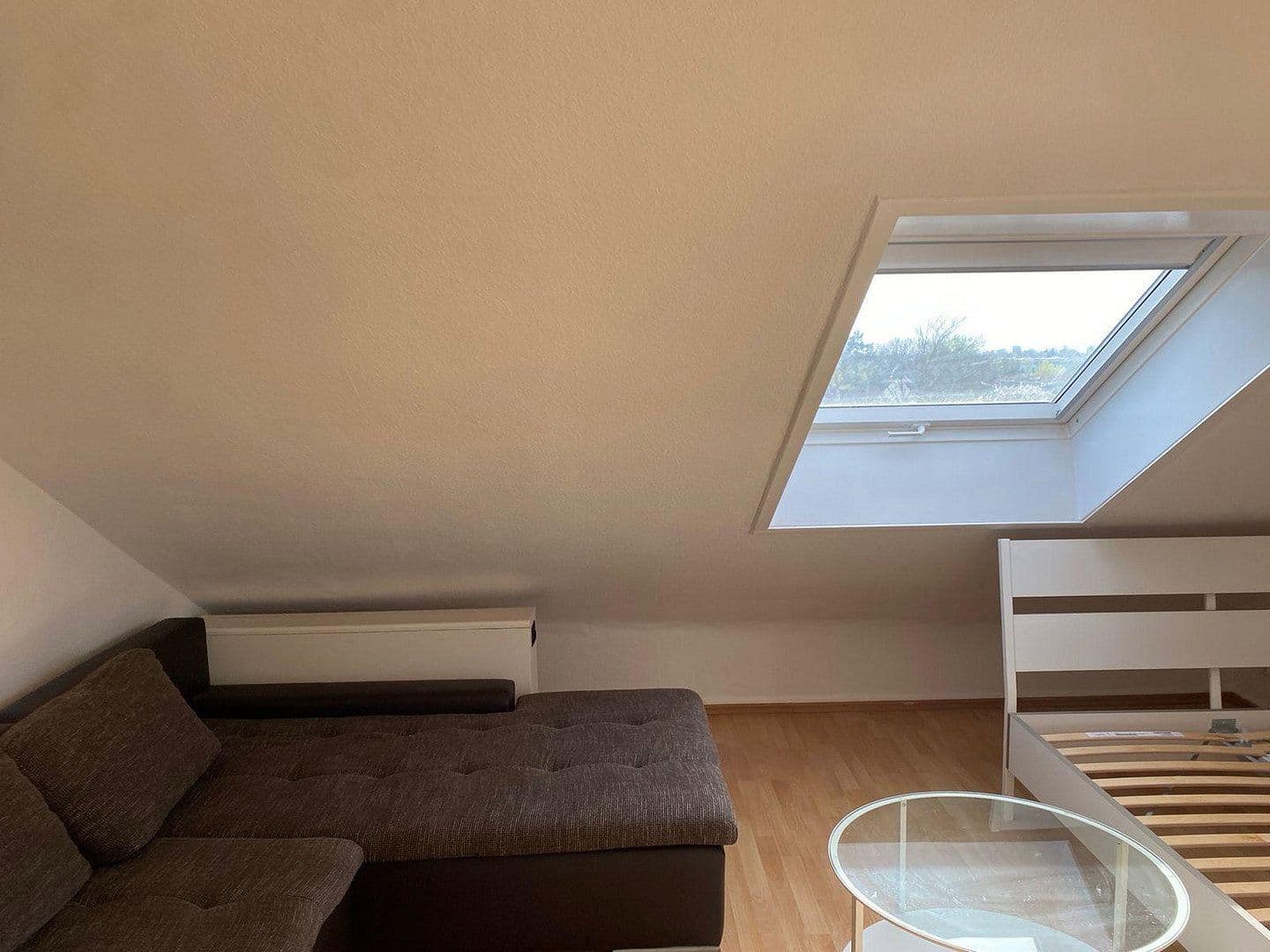 Pronájem bytu 1+1 29 m², Fleckenbühlstr. 20, Frankfurt am Main - Bonames, Hessen Pronájem bytu 1+1 29 m², Fleckenbühlstr. 20, Frankfurt am Main - Bonames, Hessen