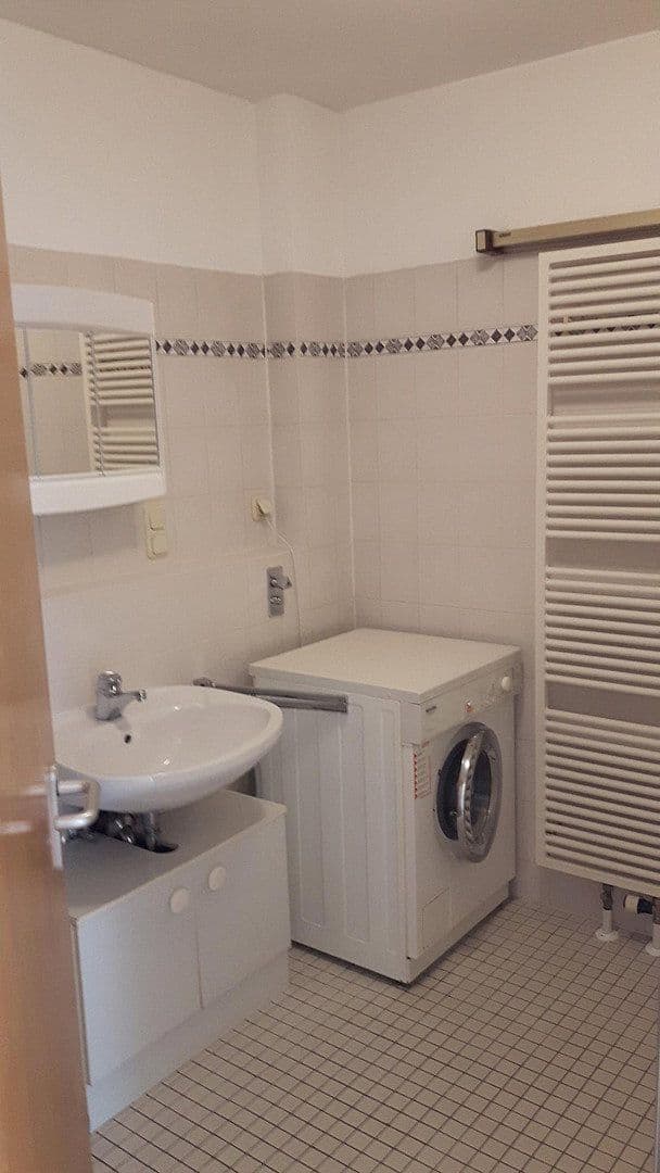 Pronájem bytu 2+1 59 m², Traunstein, Bavorsko Pronájem bytu 2+1 59 m², Traunstein, Bavorsko
