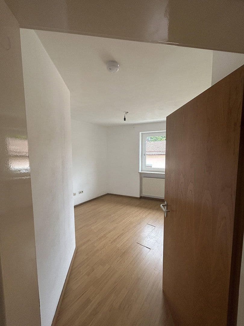 Pronájem bytu 2+1 59 m², Traunstein, Bavorsko Pronájem bytu 2+1 59 m², Traunstein, Bavorsko