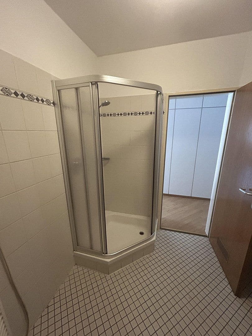 Pronájem bytu 2+1 59 m², Traunstein, Bavorsko Pronájem bytu 2+1 59 m², Traunstein, Bavorsko
