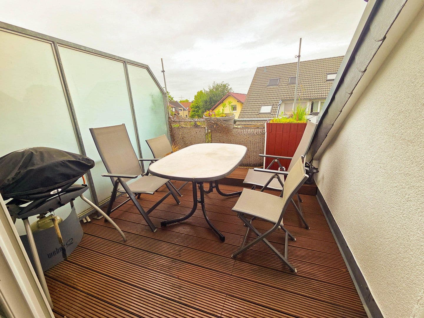 Prodej bytu 3+1 75 m², Bachstr. 3, Hürth, Severní Porýní-Vestfálsko Prodej bytu 3+1 75 m², Bachstr. 3, Hürth, Severní Porýní-Vestfálsko