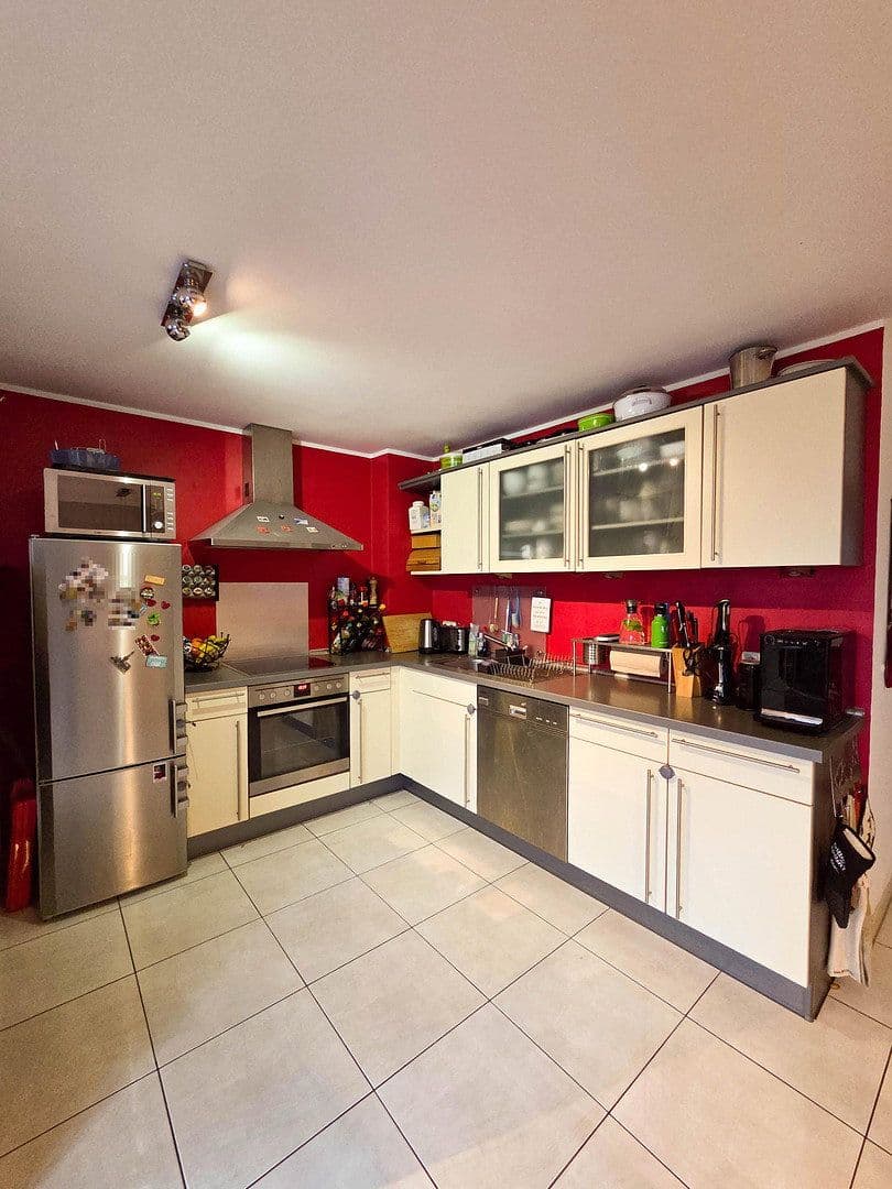 Prodej bytu 3+1 75 m², Bachstr. 3, Hürth, Severní Porýní-Vestfálsko Prodej bytu 3+1 75 m², Bachstr. 3, Hürth, Severní Porýní-Vestfálsko