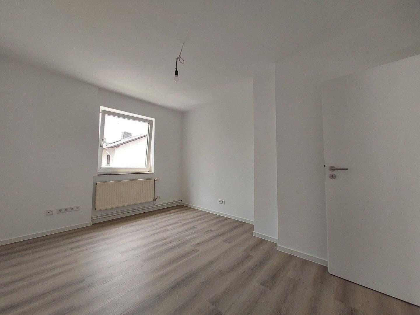 Pronájem bytu 3+1 56 m², Friedberg (Hessen), Hessen Pronájem bytu 3+1 56 m², Friedberg (Hessen), Hessen