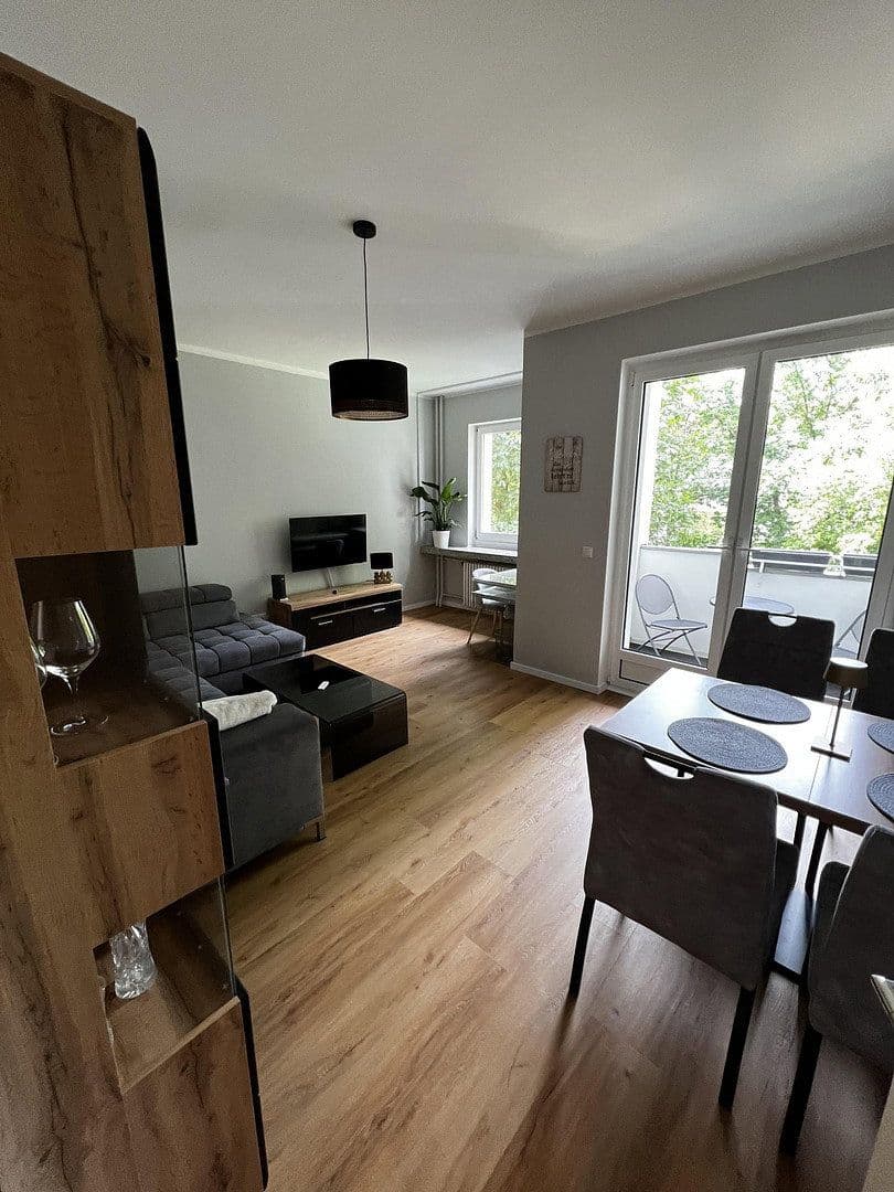 Pronájem bytu 2+1 56 m², Berlin, Berlín Pronájem bytu 2+1 56 m², Berlin, Berlín