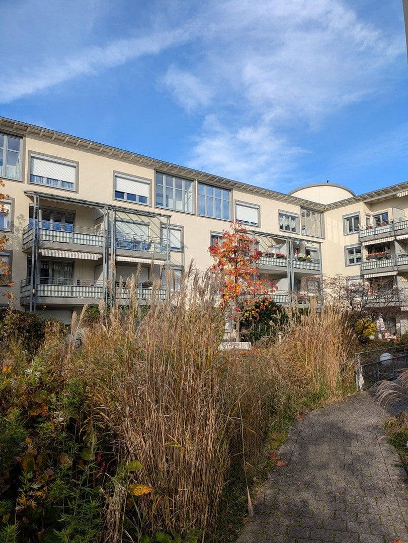Pronájem bytu 2+1 70 m², Oberbaselweg 55, Weil am Rhein, Bádensko-Württembersko Pronájem bytu 2+1 70 m², Oberbaselweg 55, Weil am Rhein, Bádensko-Württembersko