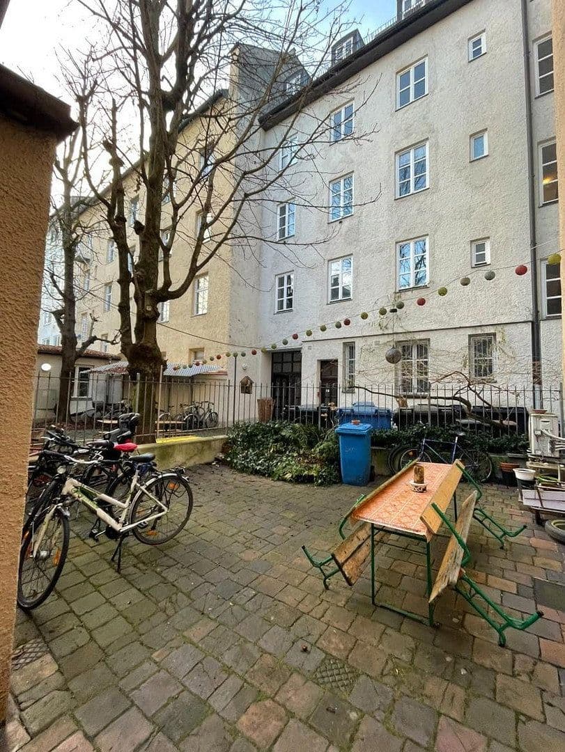 Pronájem bytu 3+1 63 m², Klenzestraße 49, München, Bavorsko Pronájem bytu 3+1 63 m², Klenzestraße 49, München, Bavorsko
