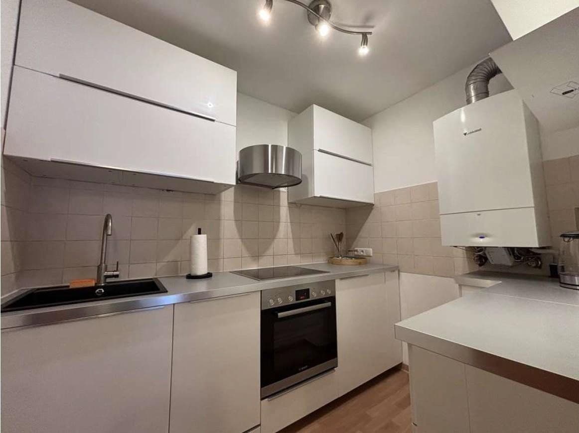 Pronájem bytu 3+1 63 m², Klenzestraße 49, München, Bavorsko Pronájem bytu 3+1 63 m², Klenzestraße 49, München, Bavorsko