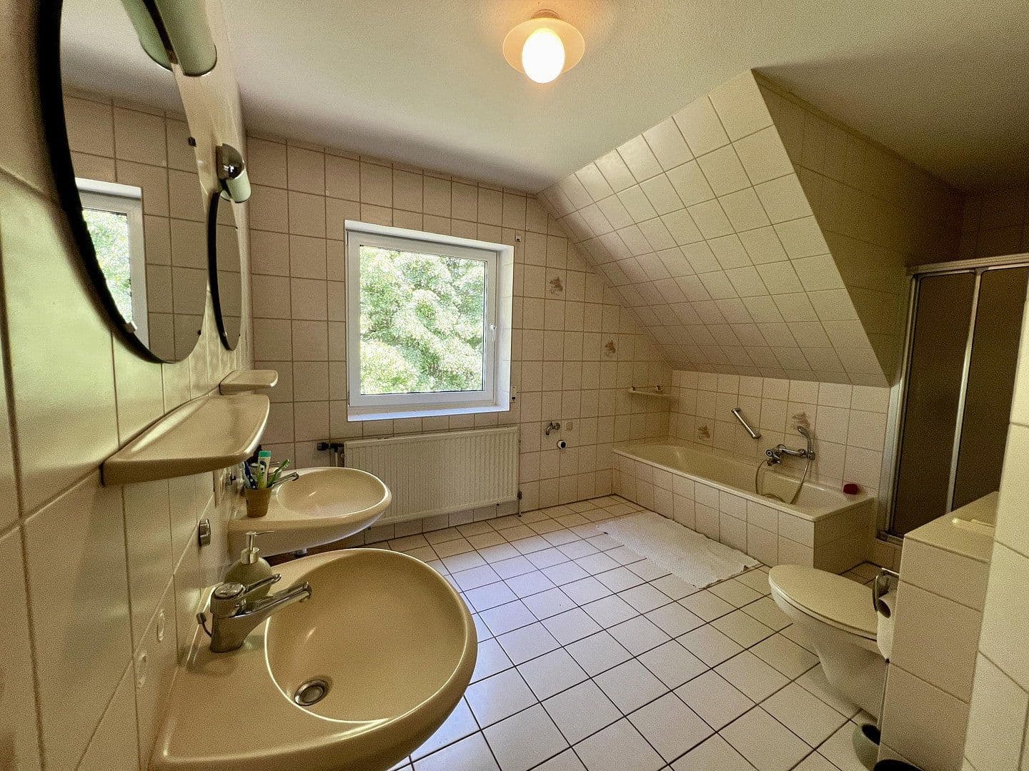 Prodej domu 245 m², pozemek 2.329 m², Winsen (Aller), Dolní Sasko Prodej domu 245 m², pozemek 2.329 m², Winsen (Aller), Dolní Sasko