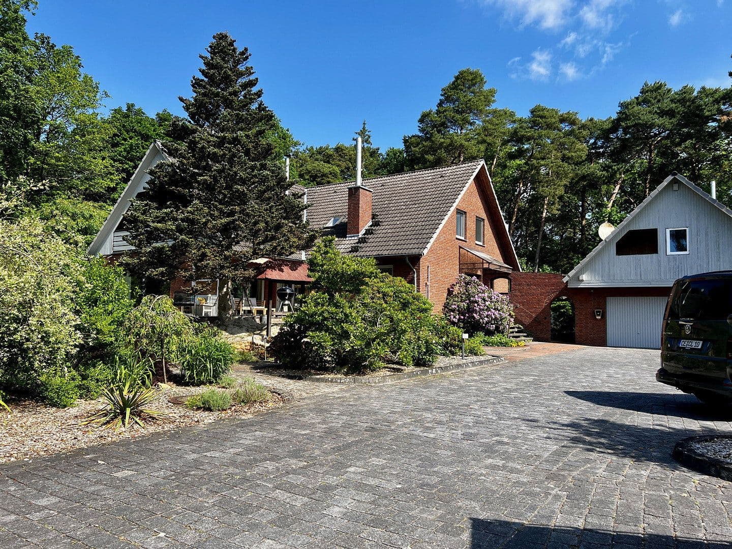 Prodej domu 245 m², pozemek 2.329 m², Winsen (Aller), Dolní Sasko Prodej domu 245 m², pozemek 2.329 m², Winsen (Aller), Dolní Sasko