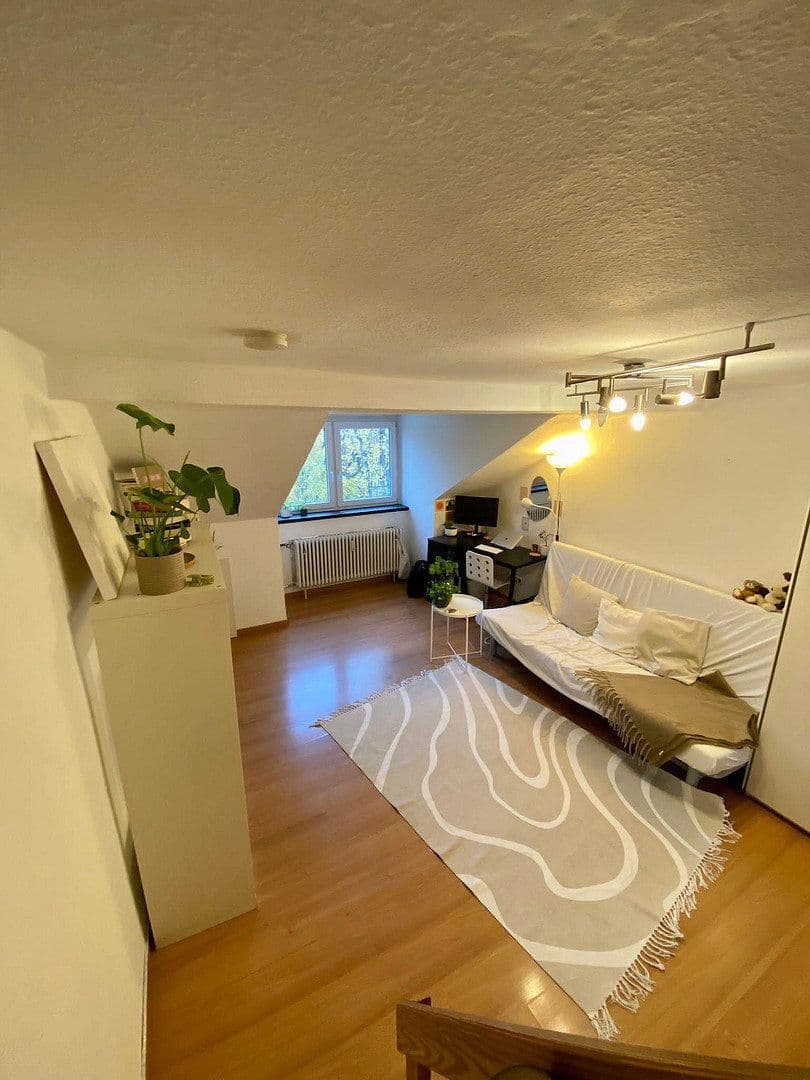 Prodej bytu 2+1 67 m², Lindwurmstrasse 31, München, Bavorsko Prodej bytu 2+1 67 m², Lindwurmstrasse 31, München, Bavorsko
