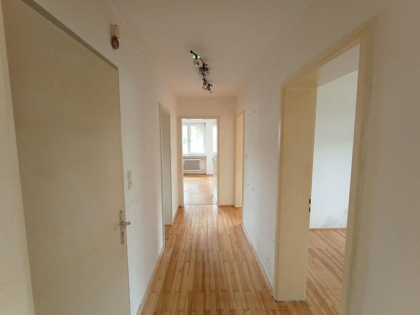 Prodej domu 200 m², pozemek 814 m², Neusäß, Bavorsko Prodej domu 200 m², pozemek 814 m², Neusäß, Bavorsko