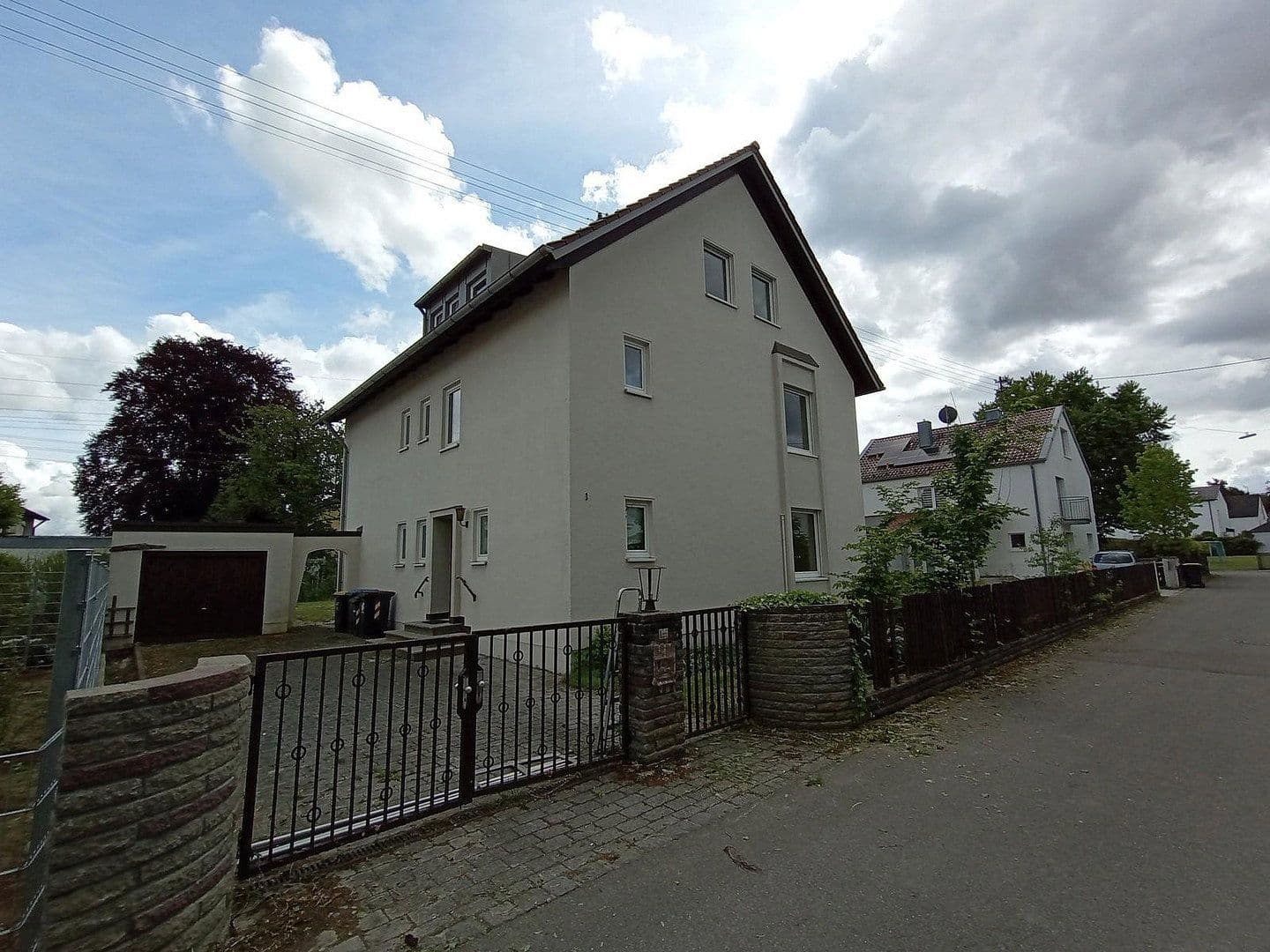 Prodej domu 200 m², pozemek 814 m², Neusäß, Bavorsko Prodej domu 200 m², pozemek 814 m², Neusäß, Bavorsko