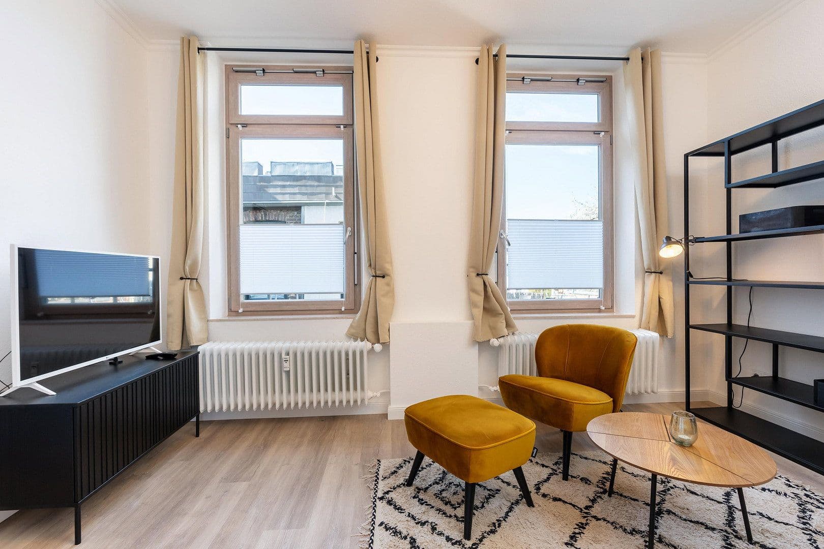 Pronájem bytu 2+1 33 m², Kapellenstr. 43, Cáchy, Severní Porýní-Vestfálsko Pronájem bytu 2+1 33 m², Kapellenstr. 43, Cáchy, Severní Porýní-Vestfálsko