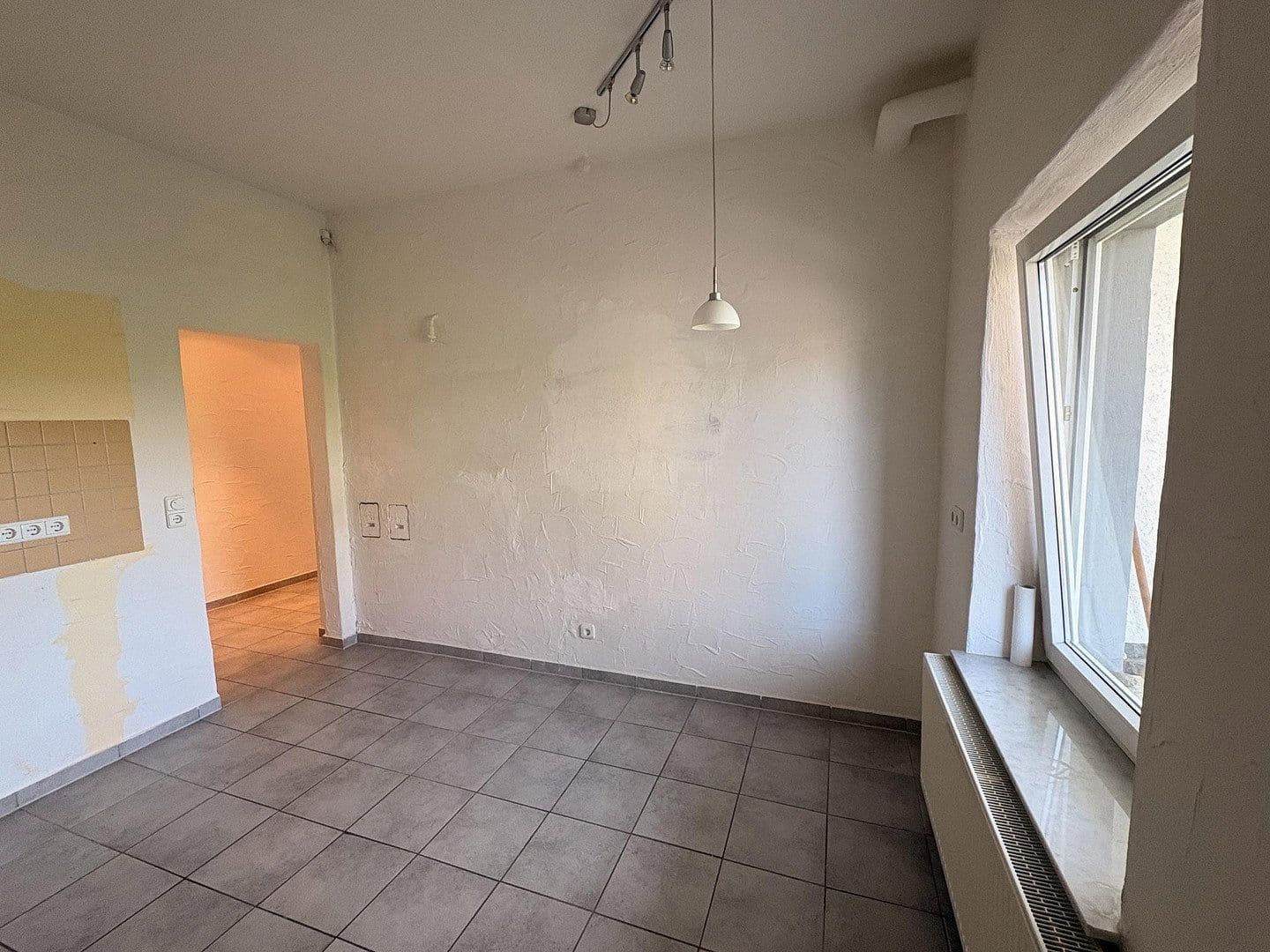 Pronájem bytu 2+1 61 m², Sebastianistr. 6, Koblenz, Porýní-Falc Pronájem bytu 2+1 61 m², Sebastianistr. 6, Koblenz, Porýní-Falc