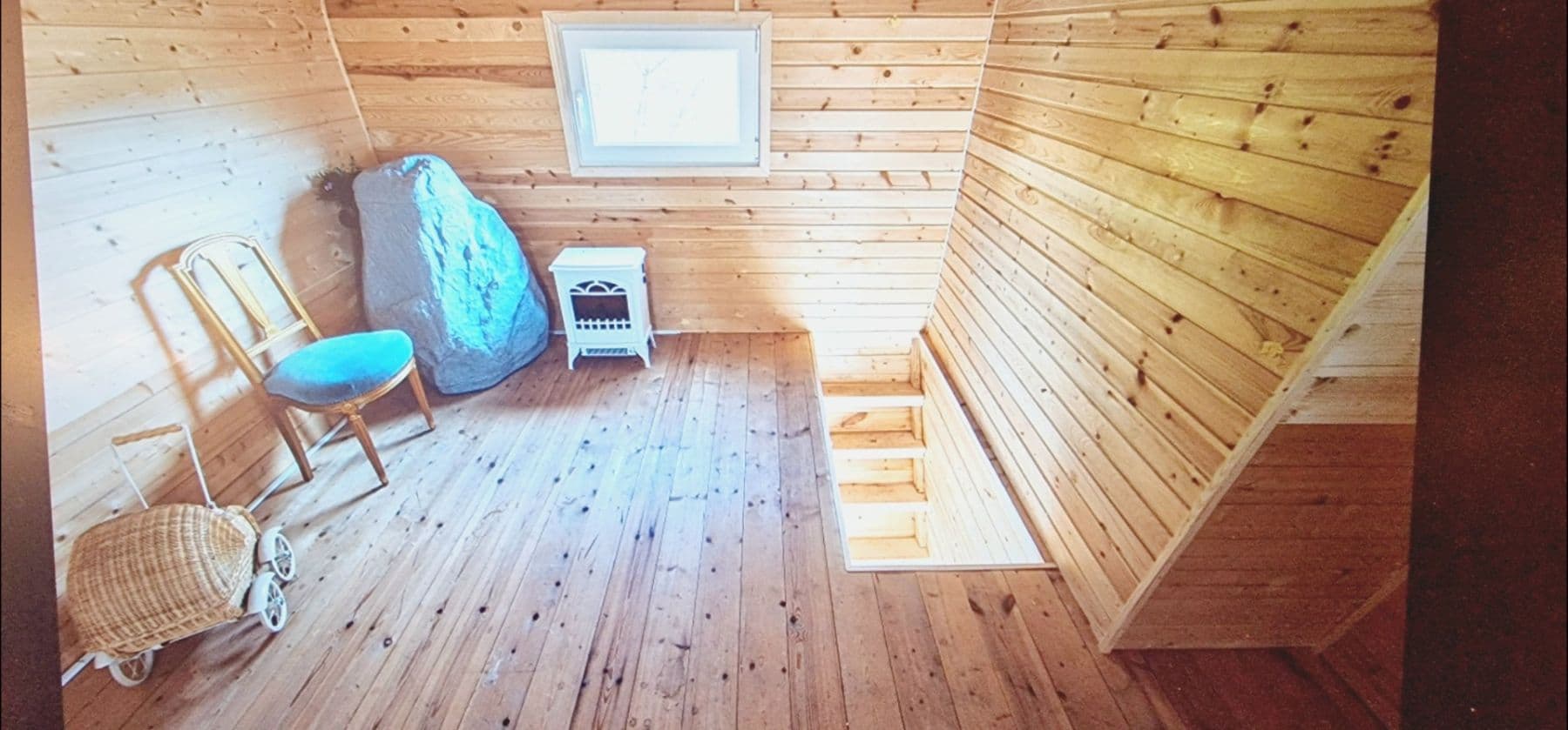 Prodej domu 50 m², pozemek 290 m², V Kolonii, Svinařov, Středočeský kraj Prodej domu 50 m², pozemek 290 m², V Kolonii, Svinařov, Středočeský kraj