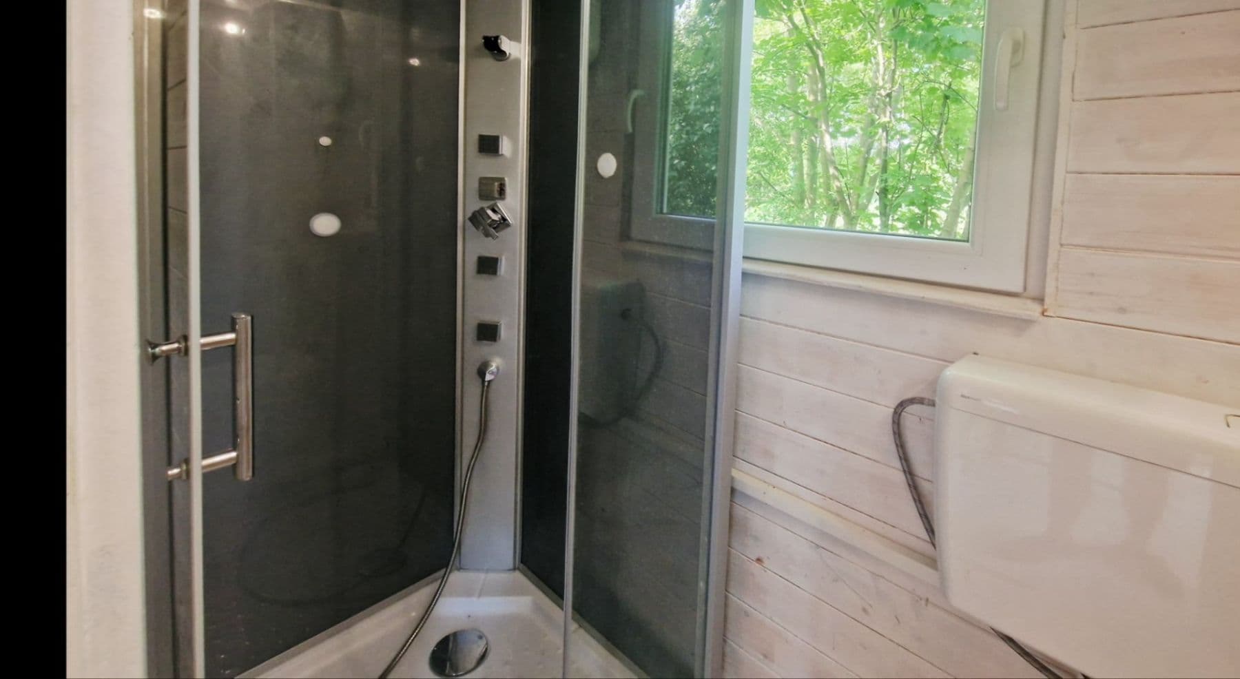Prodej domu 50 m², pozemek 290 m², V Kolonii, Svinařov, Středočeský kraj Prodej domu 50 m², pozemek 290 m², V Kolonii, Svinařov, Středočeský kraj