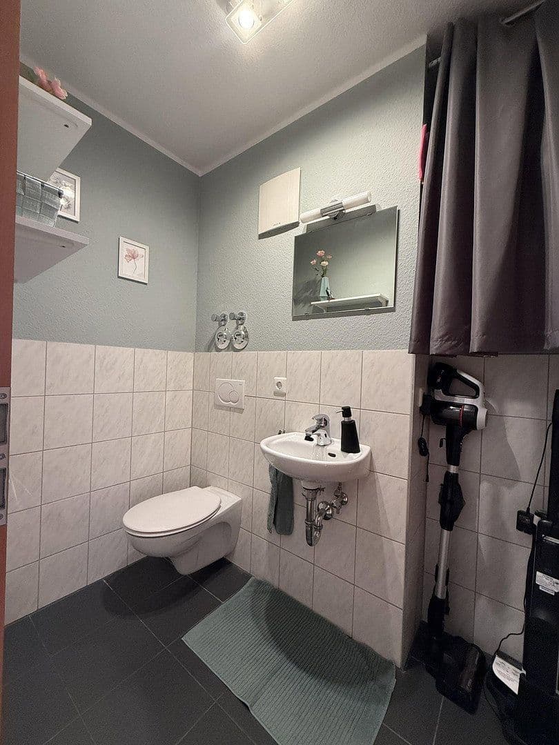 Pronájem bytu 2+kk 80 m², Korntal-Münchingen, Bádensko-Württembersko Pronájem bytu 2+kk 80 m², Korntal-Münchingen, Bádensko-Württembersko