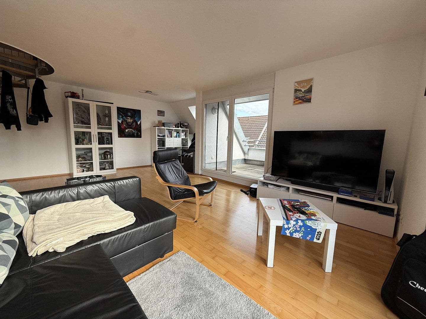 Pronájem bytu 2+kk 80 m², Korntal-Münchingen, Bádensko-Württembersko Pronájem bytu 2+kk 80 m², Korntal-Münchingen, Bádensko-Württembersko