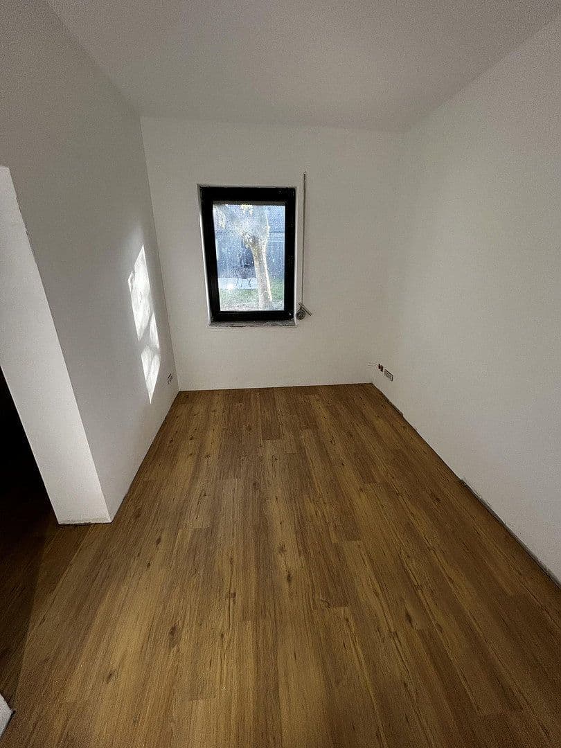 Pronájem bytu 3+1 112 m², Hauptstraße 56, Köln, Severní Porýní-Vestfálsko Pronájem bytu 3+1 112 m², Hauptstraße 56, Köln, Severní Porýní-Vestfálsko